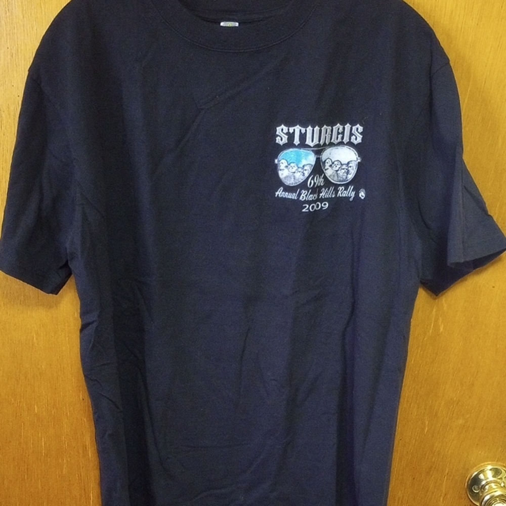 Vintage Sturgis Black Hills Rally 2009 Large Black Biker Embossed Shirt, Zync